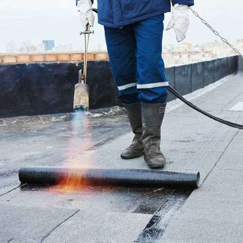 Inschakelen van dakspecialist Castricum